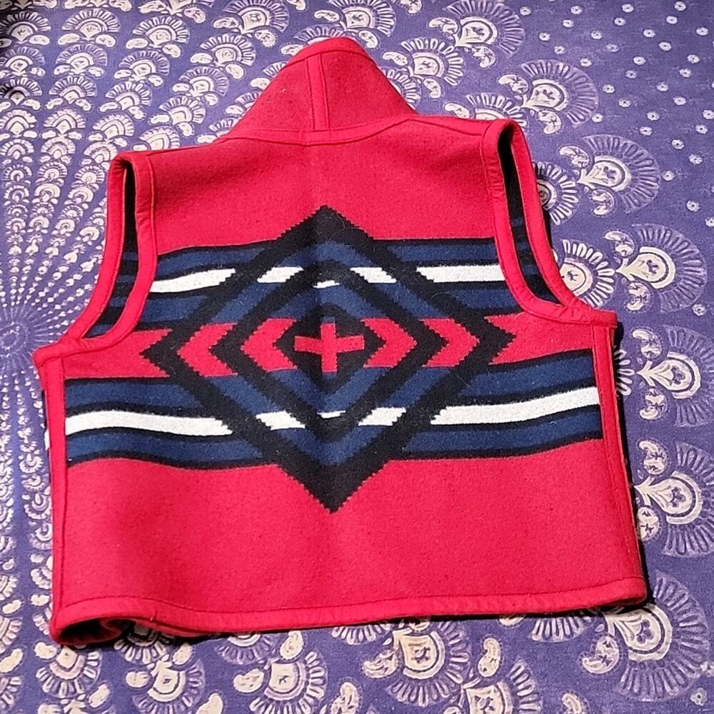 Rad and Reversable Felt Vest - Picture 5 of 7